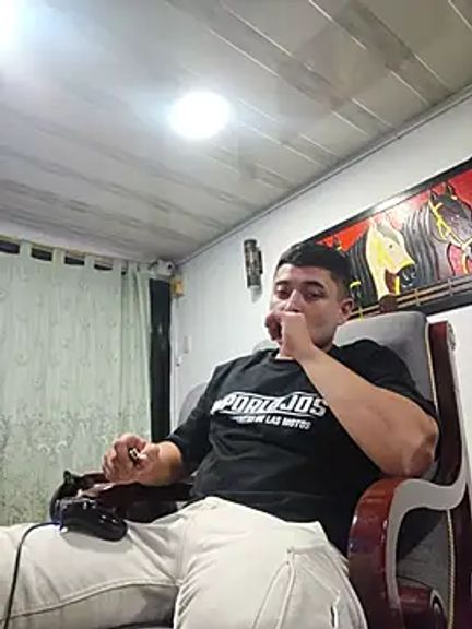 alejocaliente0134