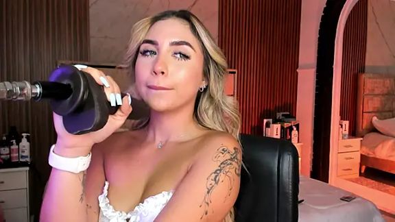 EmiilyHendriixx