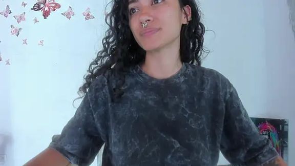 paula_brunette