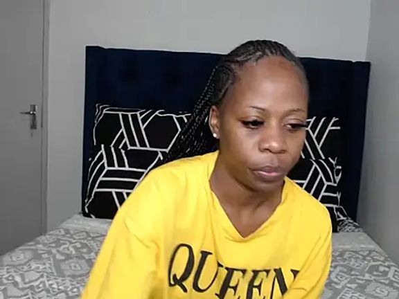 QUEENMANDYY