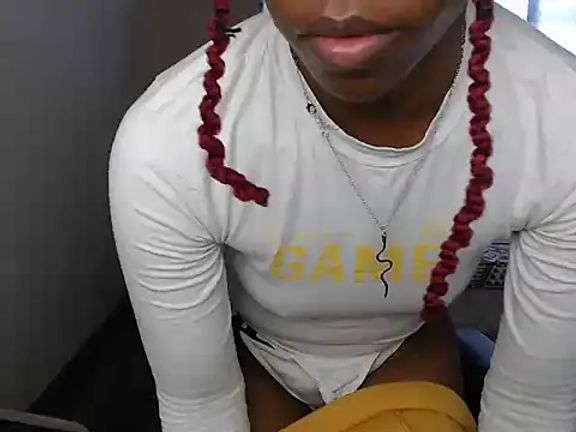 QUEENMANDYY