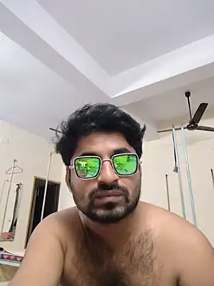 Lickingmaster_Bull420