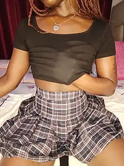 NicRaisaa
