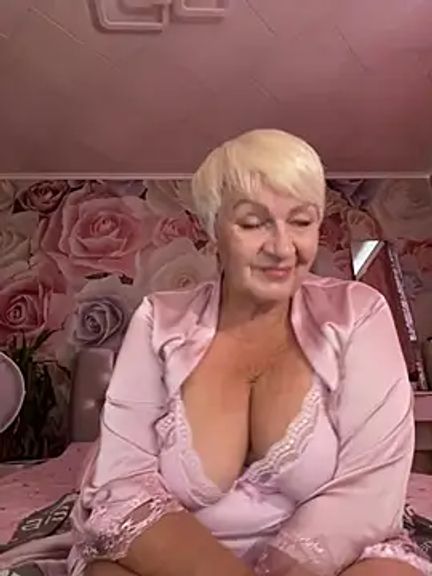 Laura_Millf