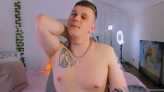 HotVanee