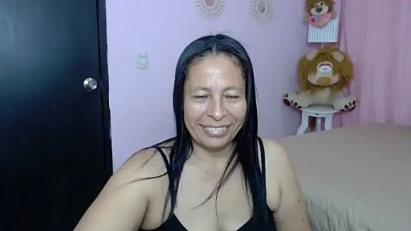 mature_martina