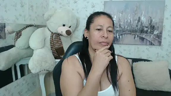 mature_martina