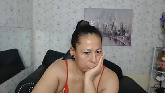 mature_martina