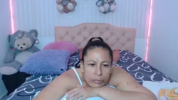 mature_martina