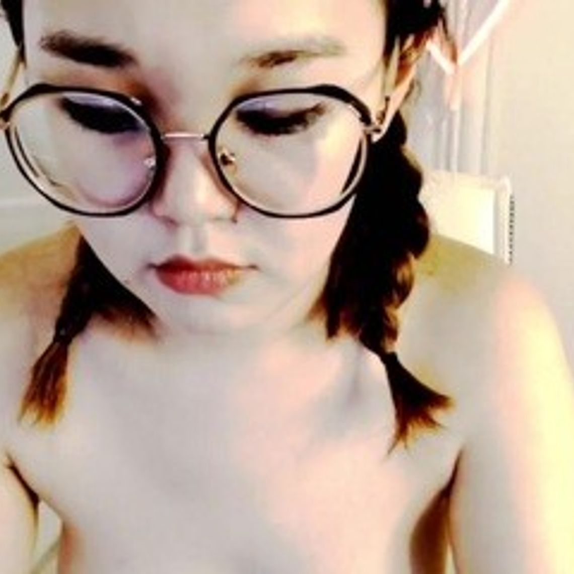 lili-hush