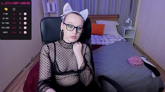 Daniella_Mills