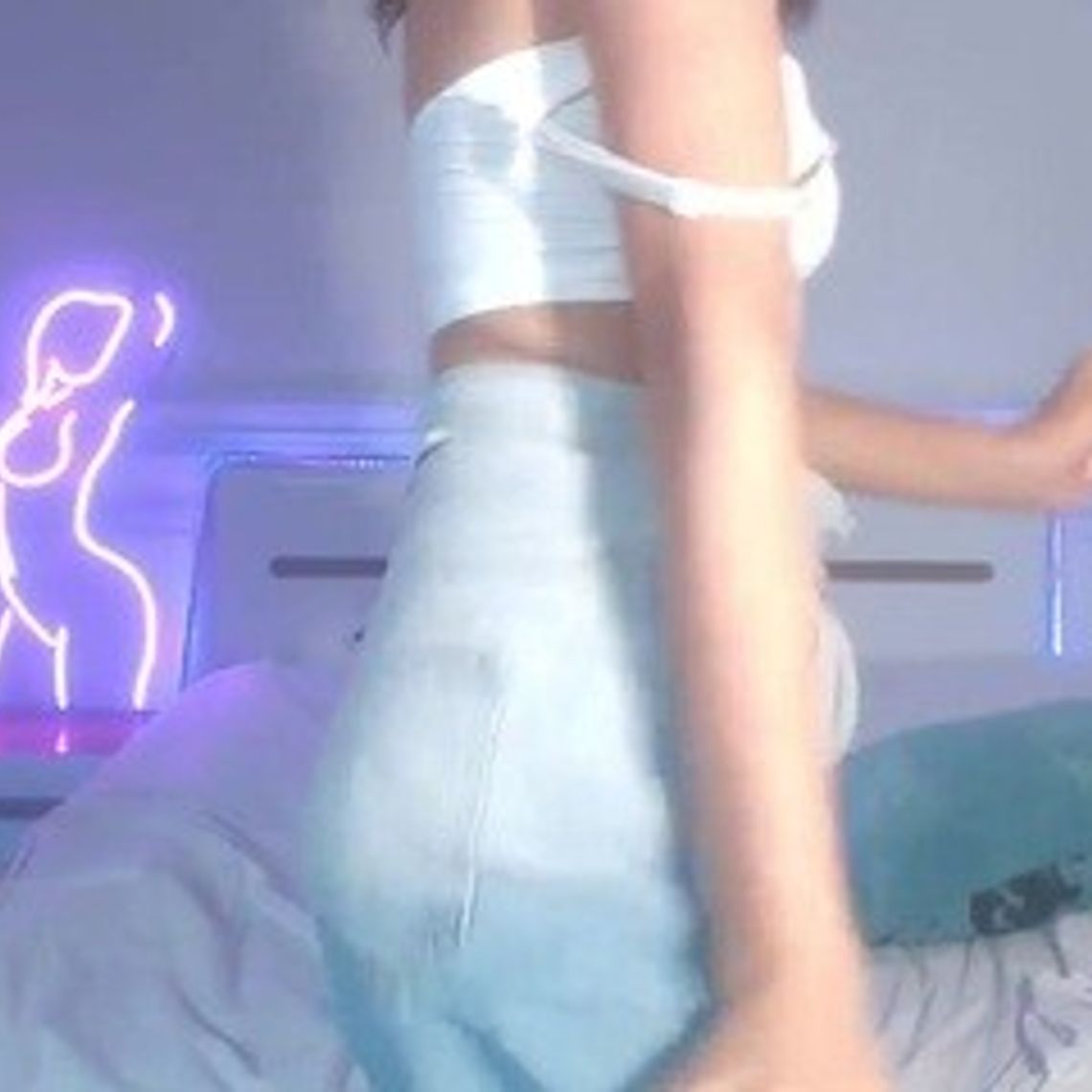 Aqyuq