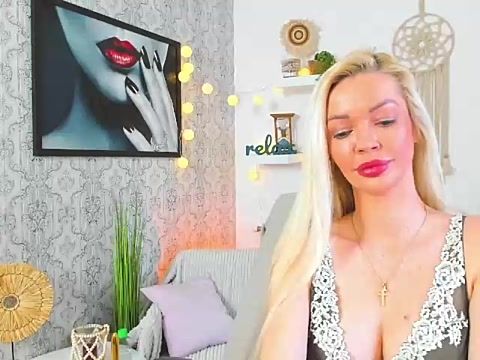Mia_Karakova