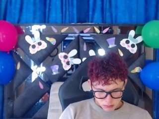 JUSTINKINN02