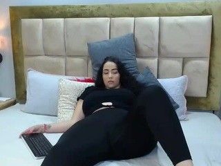 EvelynEzra1