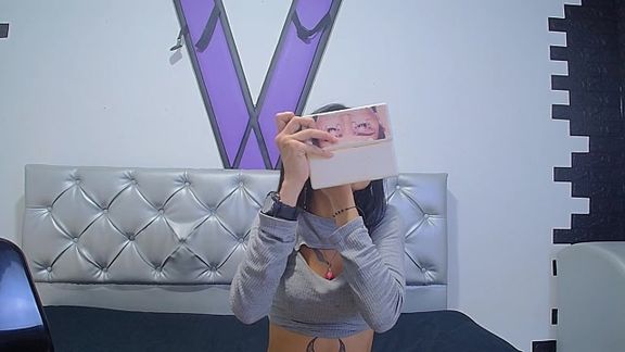 YulianaHot_