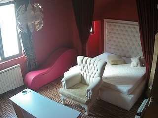 voyeurcam-eurogirl-bedroom