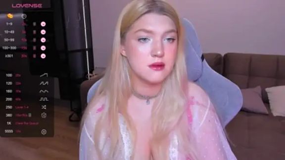 mialovelyblonde