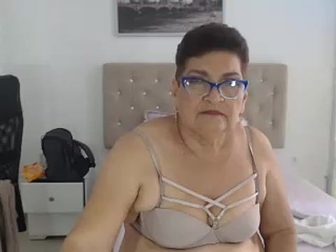 shadiraatxox