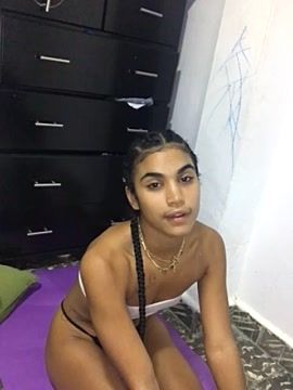 ladiosaamaeya24