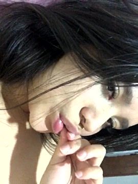 emma_horny1