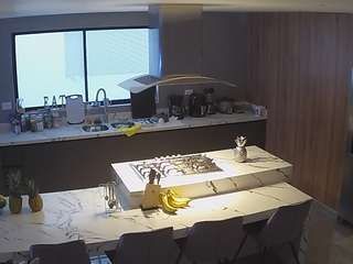 voyeurcam-latina-babe-kitchen