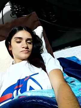 mikaela_kiss