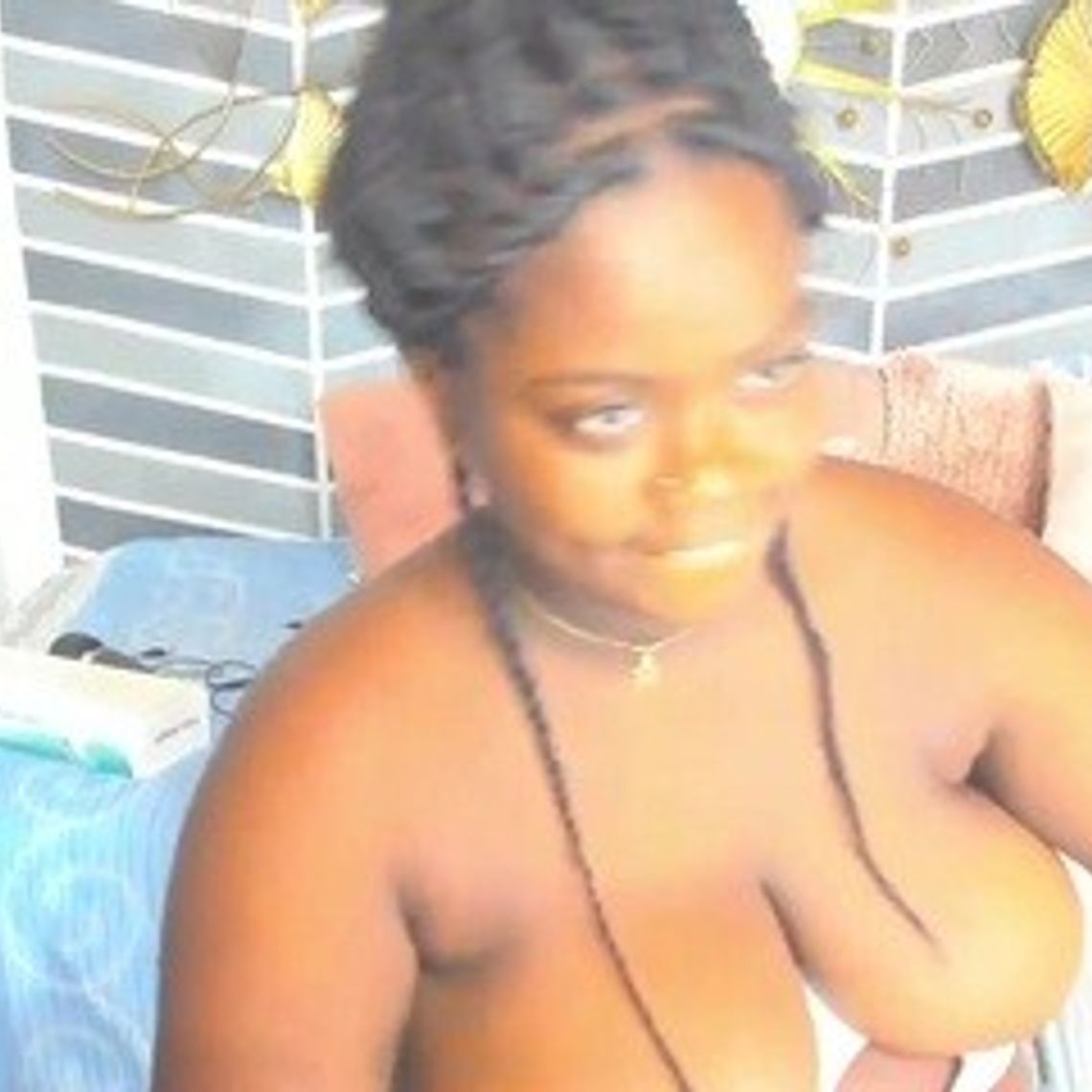 SharonSmiit02