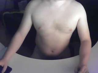 whiteblondeguy