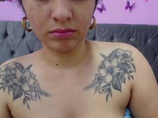 Mia-Freckles
