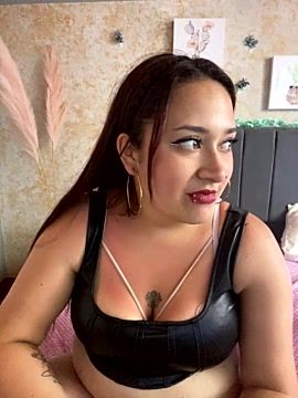 Andrea_pinkk1