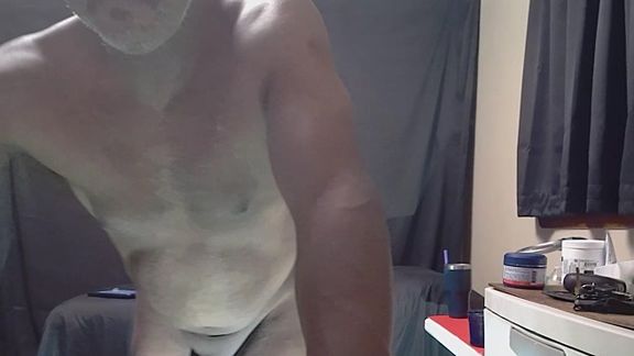 nakeddiscjockey