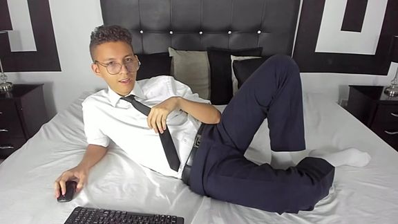 Valentino_Belt