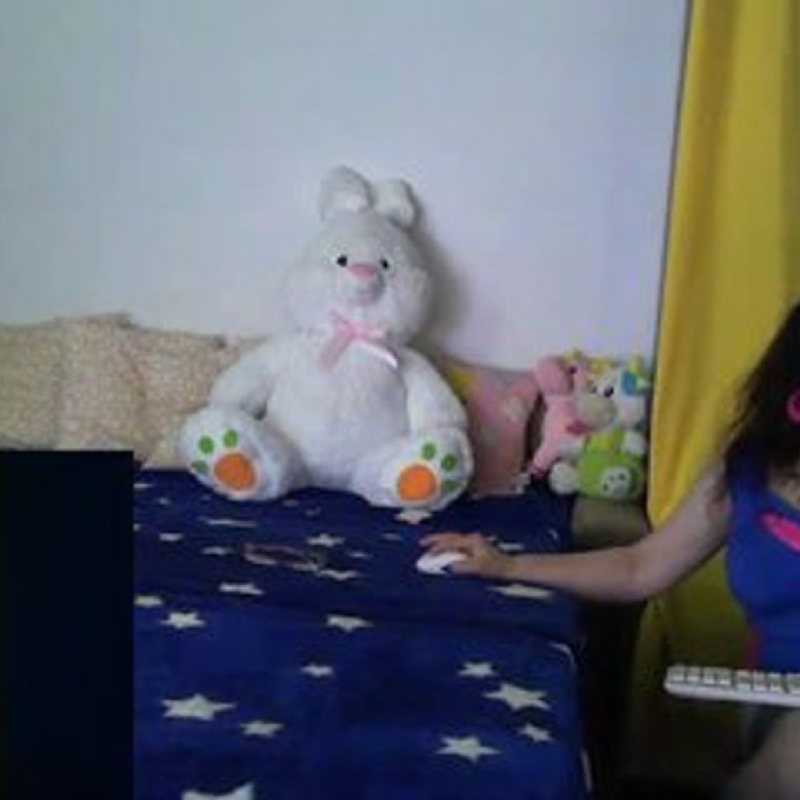 charmingladyy4u77