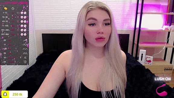 LesleyBabyBlonde