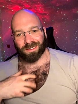 hairy_musclebear