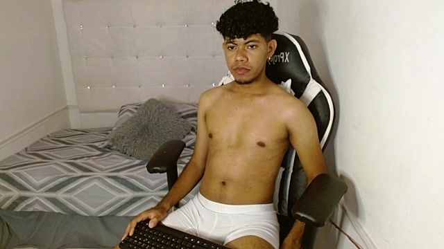 brady_hot_xxx