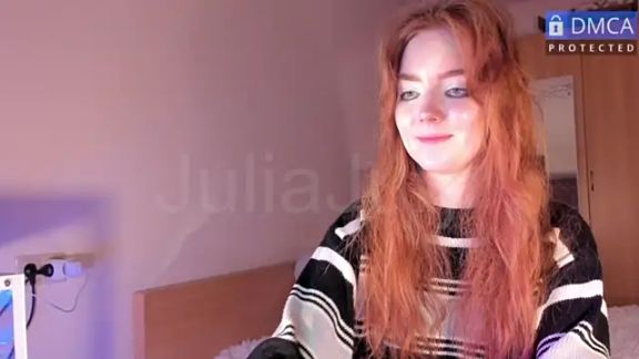 RedHairGirl1
