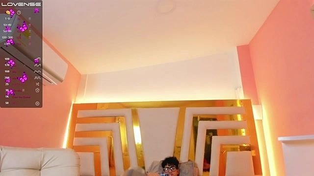 samanth_queen_