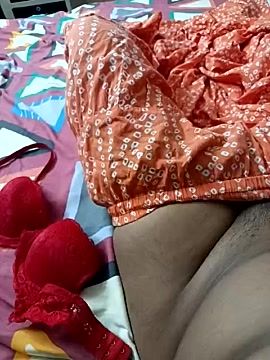 Priyax_8765490079