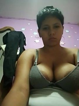 morenita_chichi