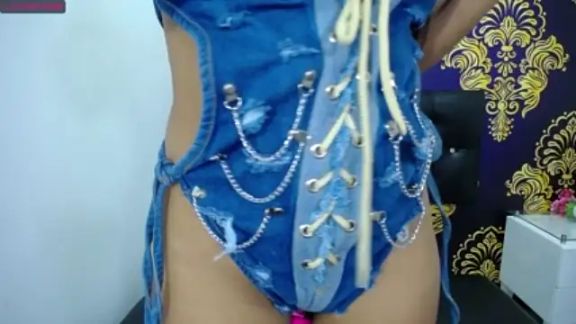 Hot_wet_Lucia