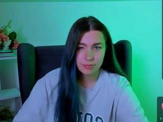 EllaaCherry