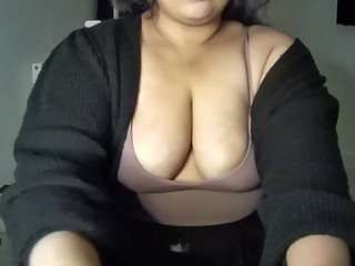 plus size queen