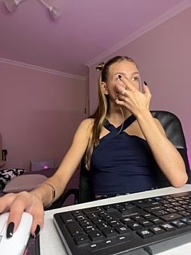 tess_wetyy
