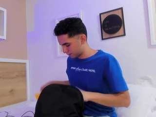 Henry pink cock