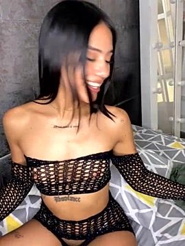 Isa_Diazzz04