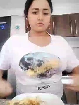 scarlett_squirtin