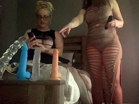 krisDOVECOXXX