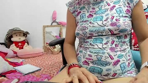 skinny_hot_wet4u